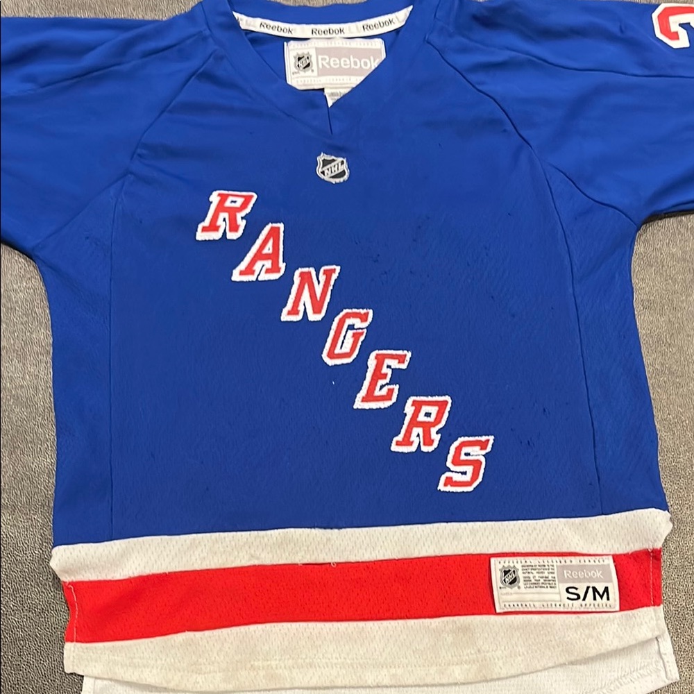 Reebok Kids Blue Rangers Jersey
Henrik Lundqvist